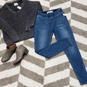 Old Navy Rockstar jeggings